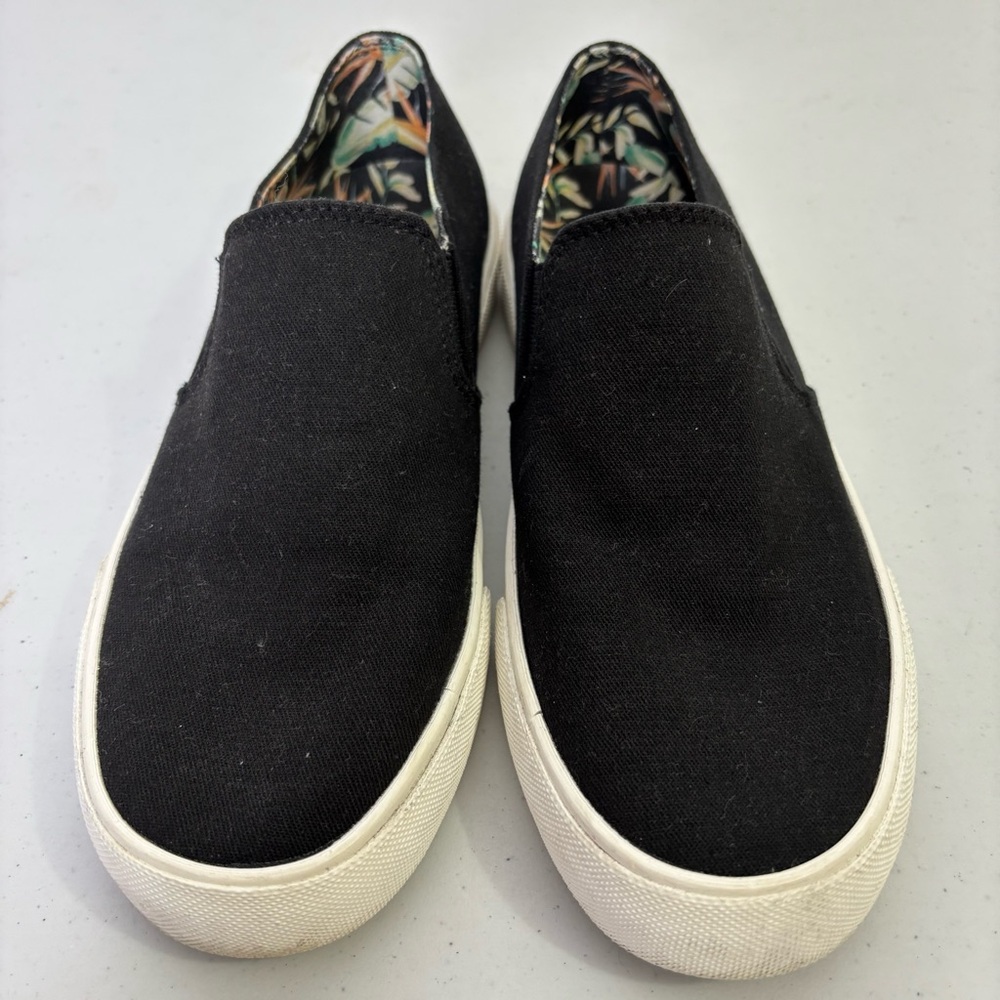 VIonic Black Canvas Slip-On Sneakers - Picture 2 of 6
